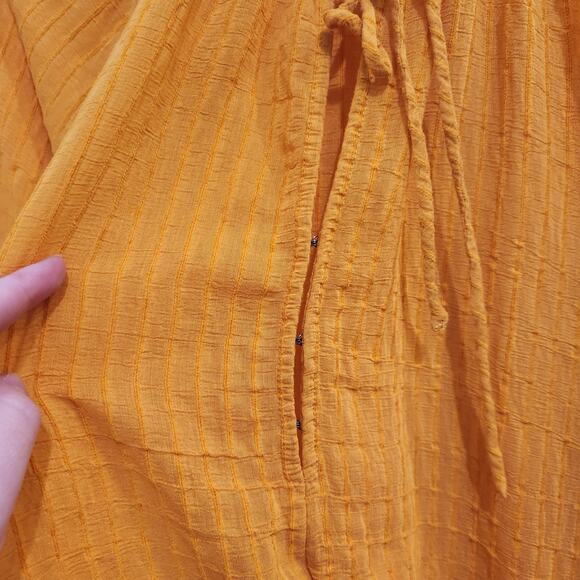 Torrid Long Sleeve Stripe Gauze Lace-Up Peasant Blouse Casual Top Yellow Size 2X - Picture 9 of 12
